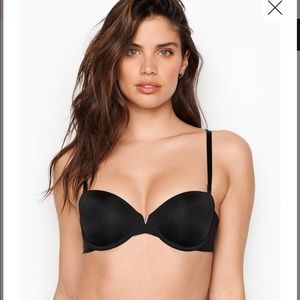 Sexy illusions by Victoria’s Secret strapless bra